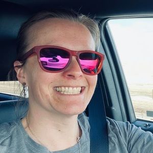 Meet your Posher, Linda